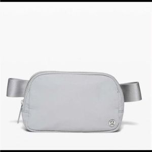 Lululemon Everywhere Belt Bag